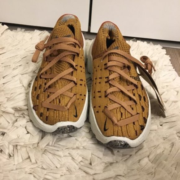 Nike Space Hippie 04 Shoes - Picture 4 of 4